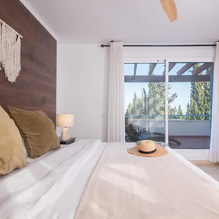 Feriehus Family Fairways I Spacious 4-bedroom Townhouse Near & Golf,