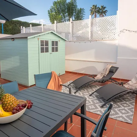 Holiday home Family Fairways I Spacious 4-bedroom Townhouse Near & Golf, *