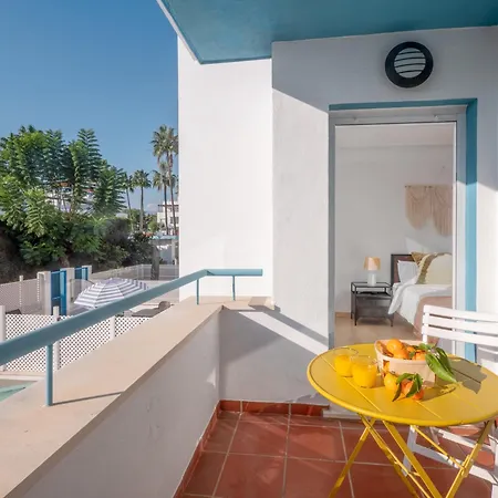 Family Fairways I Spacious 4-bedroom Townhouse Near & Golf, Nyaraló Estepona