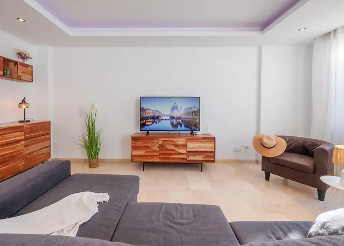 別荘 Family Fairways I Spacious 4-bedroom Townhouse Near & Golf, エステポナ