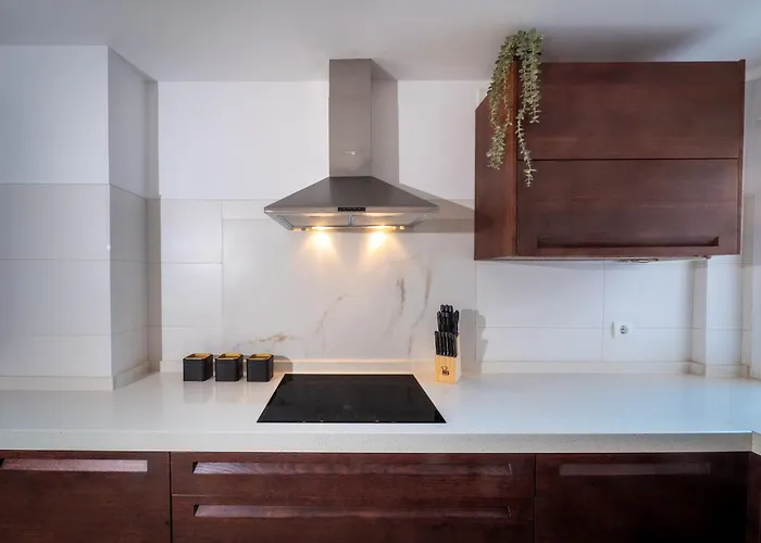 Family Fairways I Spacious 4-bedroom Townhouse Near & Golf, *