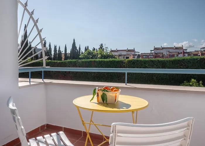 Family Fairways I Spacious 4-bedroom Townhouse Near & Golf, 別荘