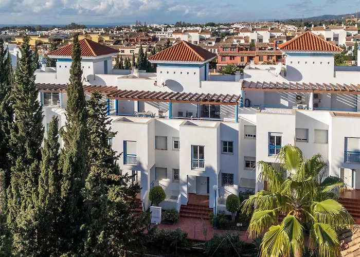 Dom wakacyjny Family Fairways I Spacious 4-bedroom Townhouse Near & Golf, *