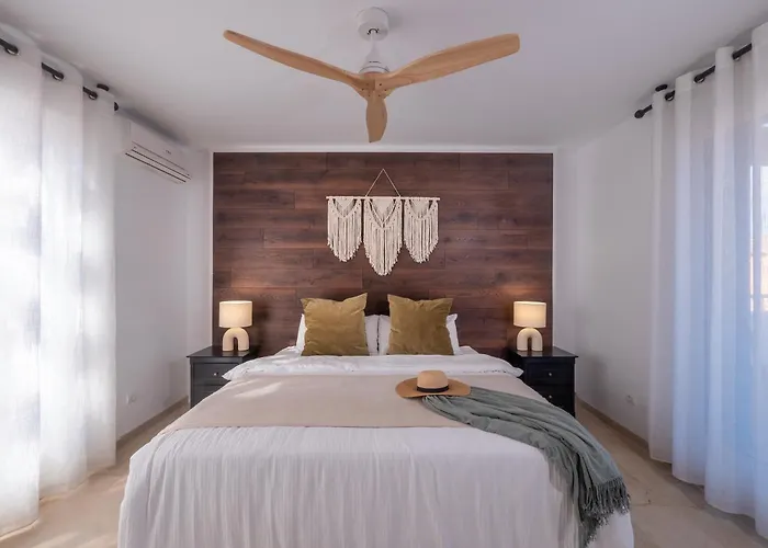 別荘 Family Fairways I Spacious 4-bedroom Townhouse Near & Golf, エステポナ