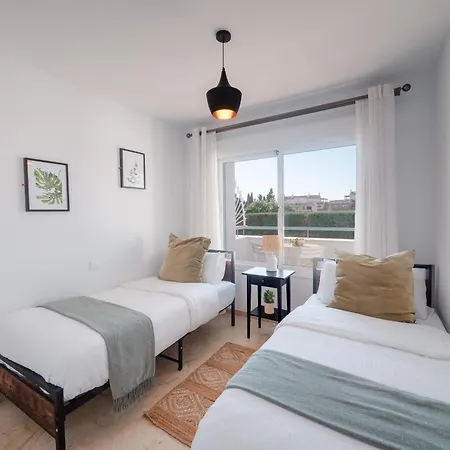 Family Fairways I Spacious 4-bedroom Townhouse Near & Golf, Vakantiehuis