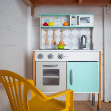 Family Fairways I Spacious 4-bedroom Townhouse Near & Golf, Estepona