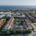 Family Fairways I Spacious 4-bedroom Townhouse Near & Golf, * Estepona